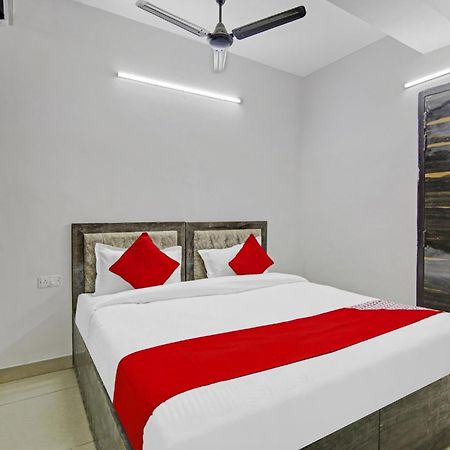 Hotel Green Olive New Delhi Eksteriør billede