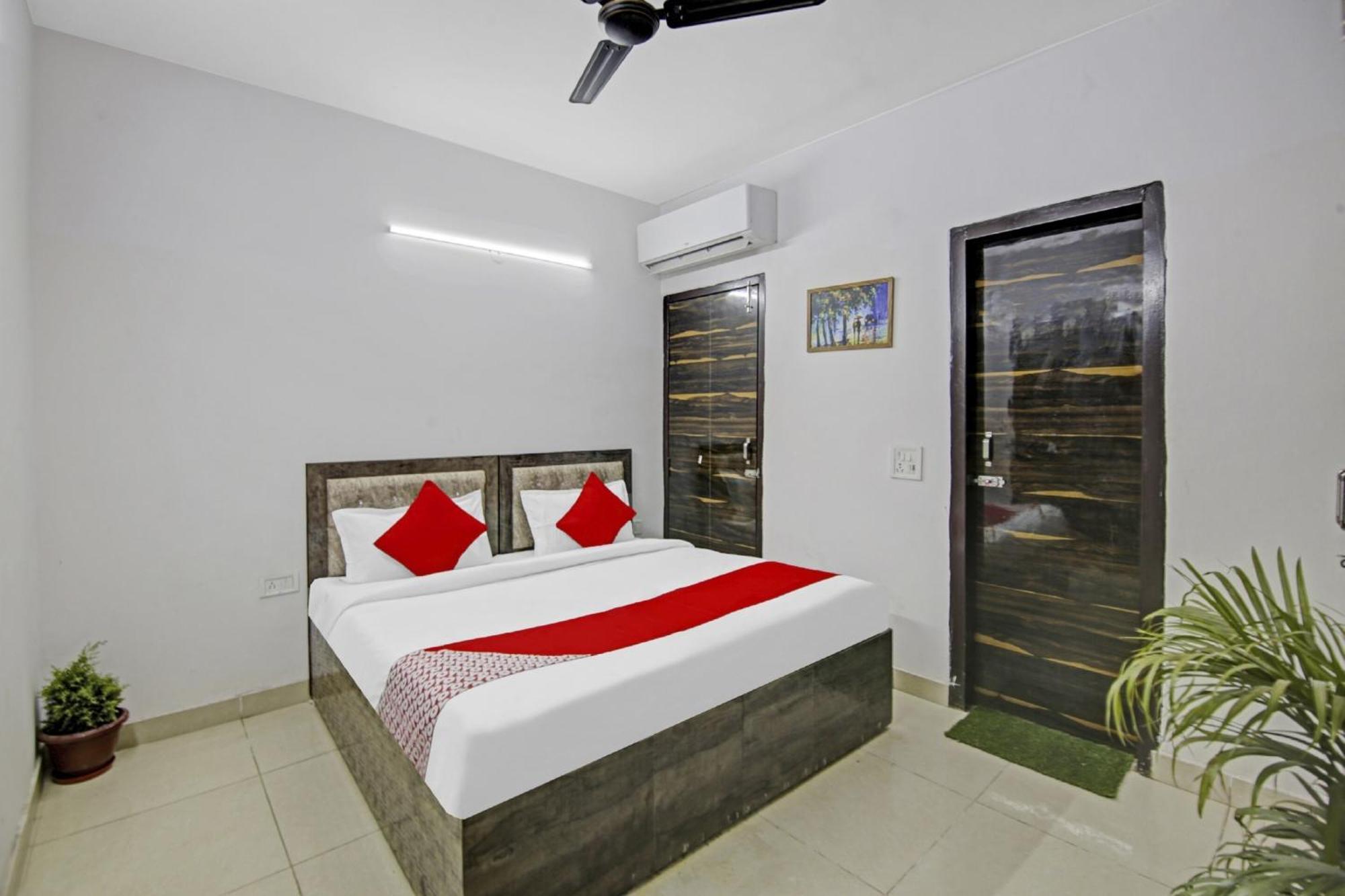 Hotel Green Olive New Delhi Eksteriør billede