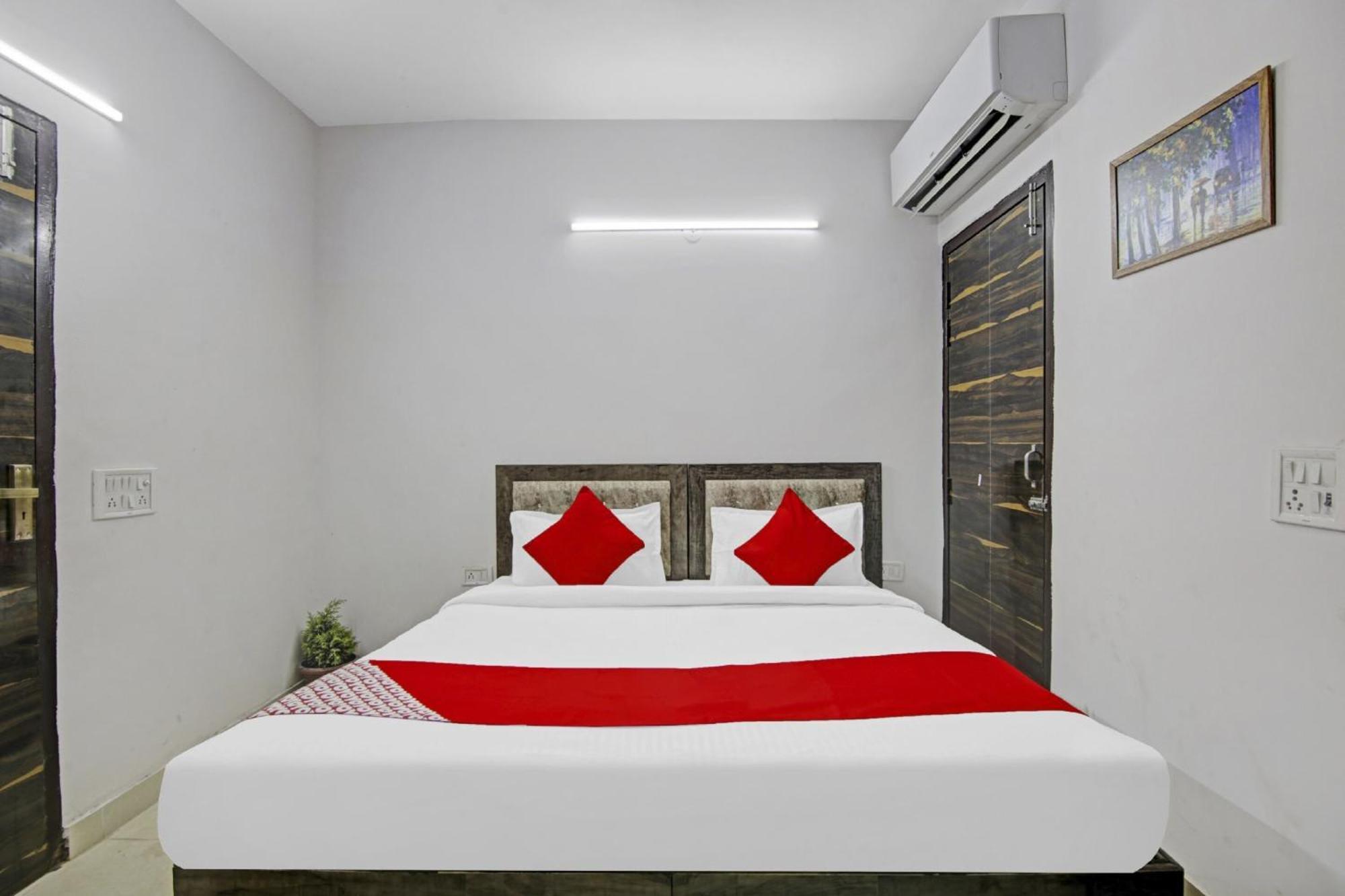Hotel Green Olive New Delhi Eksteriør billede