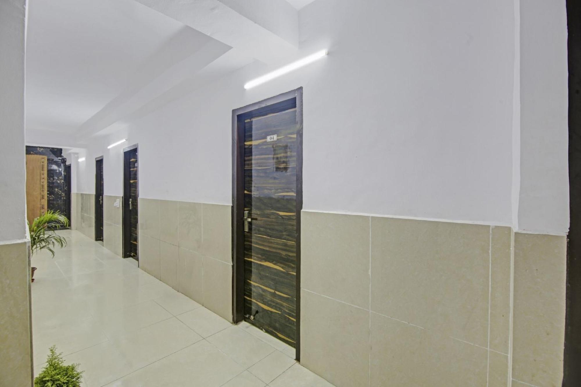 Hotel Green Olive New Delhi Eksteriør billede